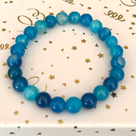 Natural Crystal Blue Agate 8mm Gemstone Stretch Bracelet 7” - Picture 3 of 5